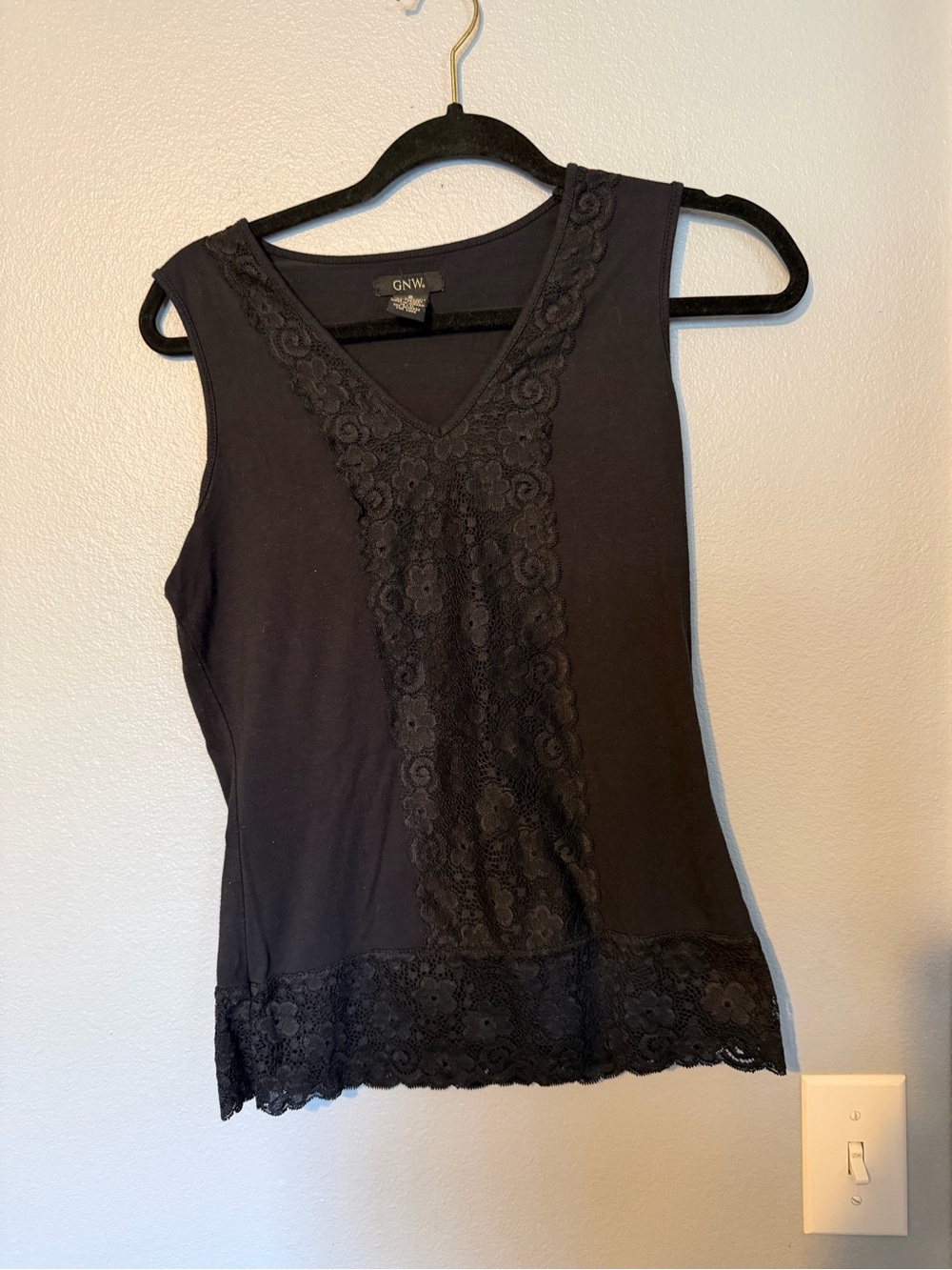 GNW Black Lace-Trim V-Neck Camisole Tank